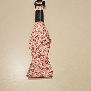 Floral self-tie bow tie